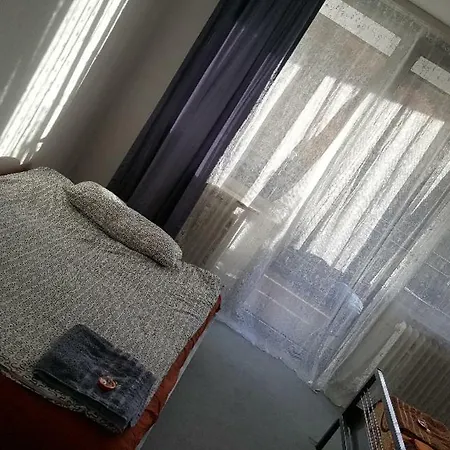 Sonnige Mit82m ² 13stock Bis Zu 7gaste Lägenhet